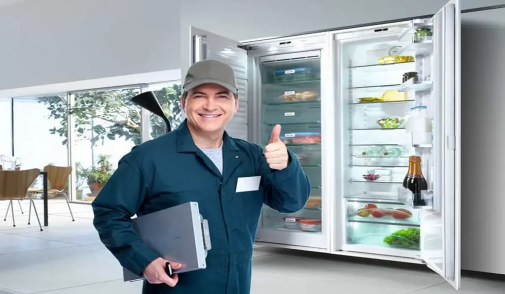 الثلاجة بتعمل ثلج من الداخل